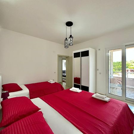 Queen Kodre Apartments Улцин Екстериор снимка