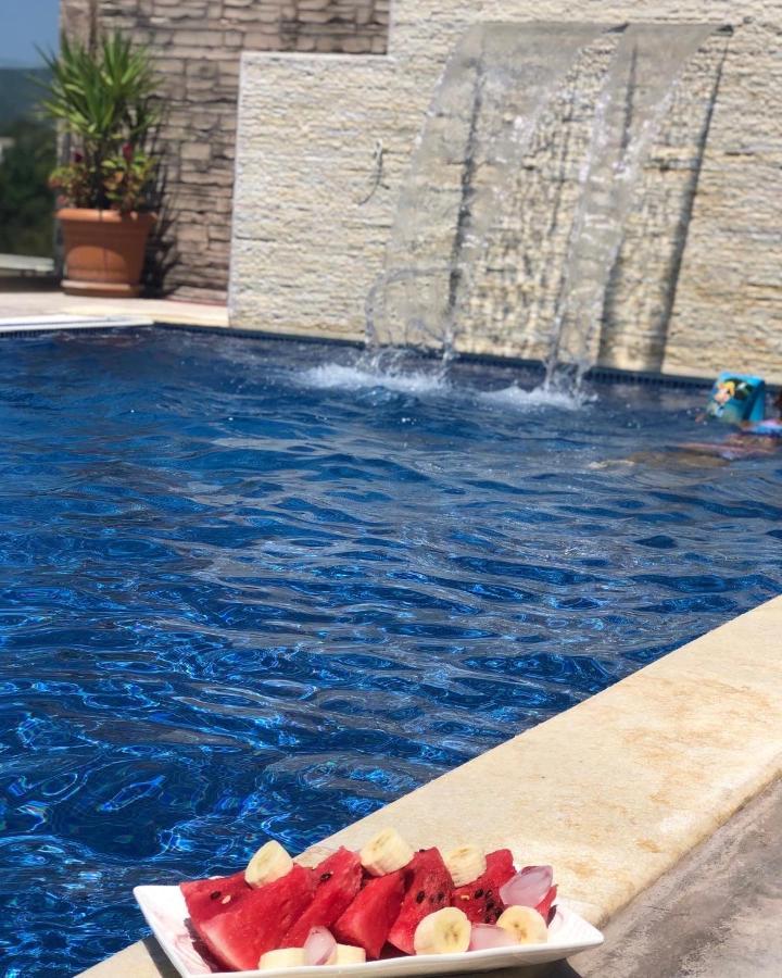 Queen Kodre Apartments Улцин Екстериор снимка