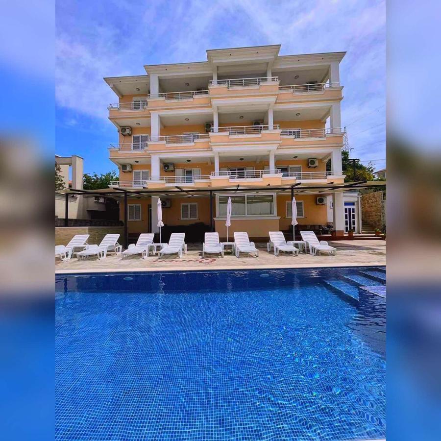 Queen Kodre Apartments Улцин Екстериор снимка