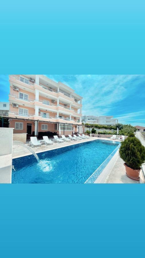 Queen Kodre Apartments Улцин Екстериор снимка