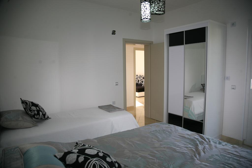 Queen Kodre Apartments Улцин Стая снимка