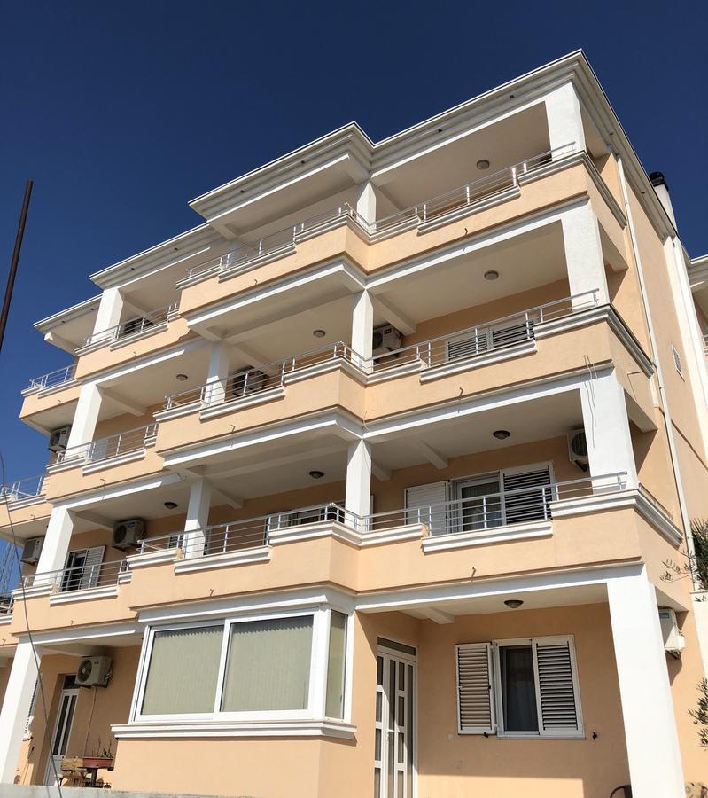 Queen Kodre Apartments Улцин Екстериор снимка