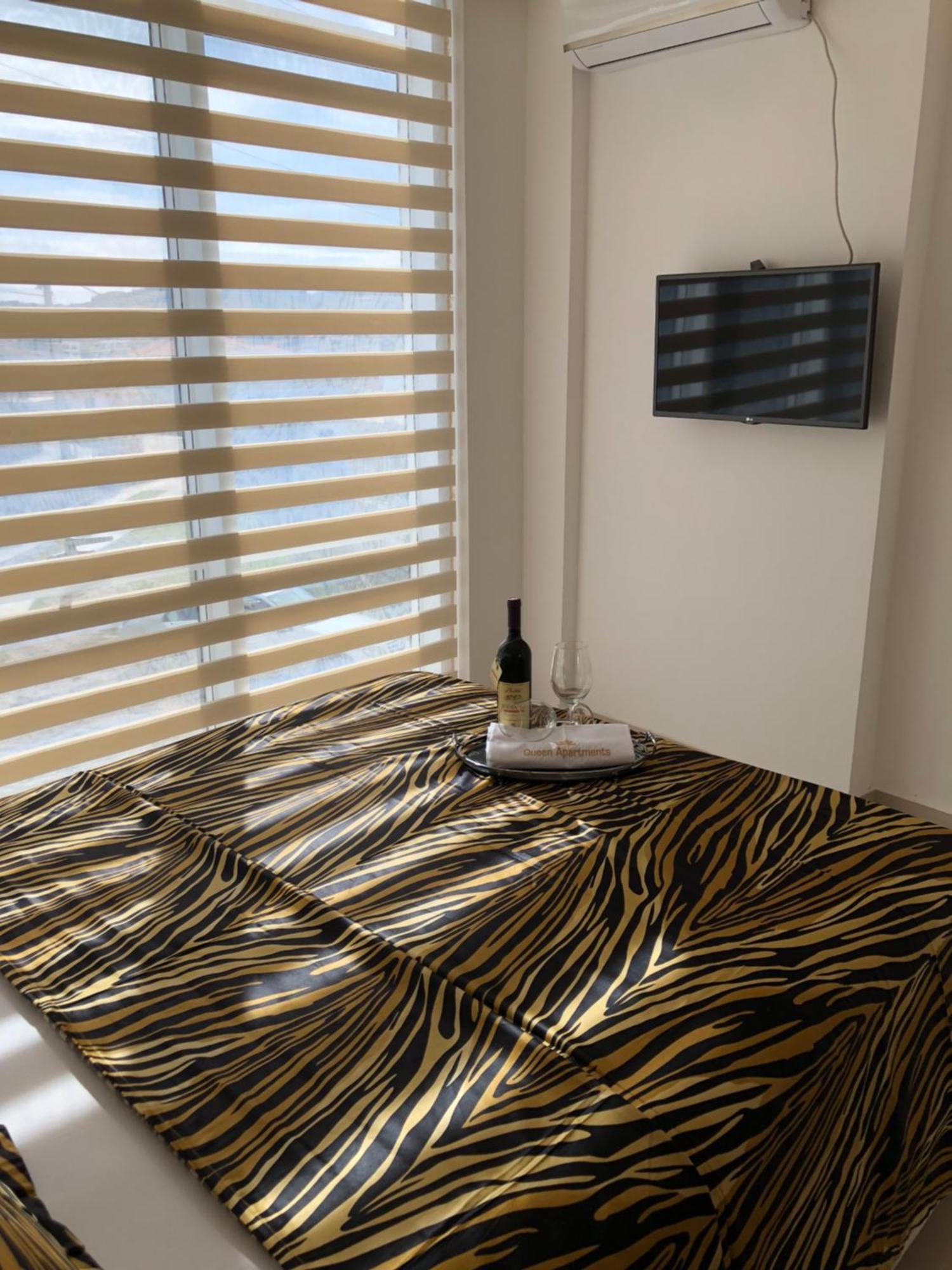 Queen Kodre Apartments Улцин Екстериор снимка